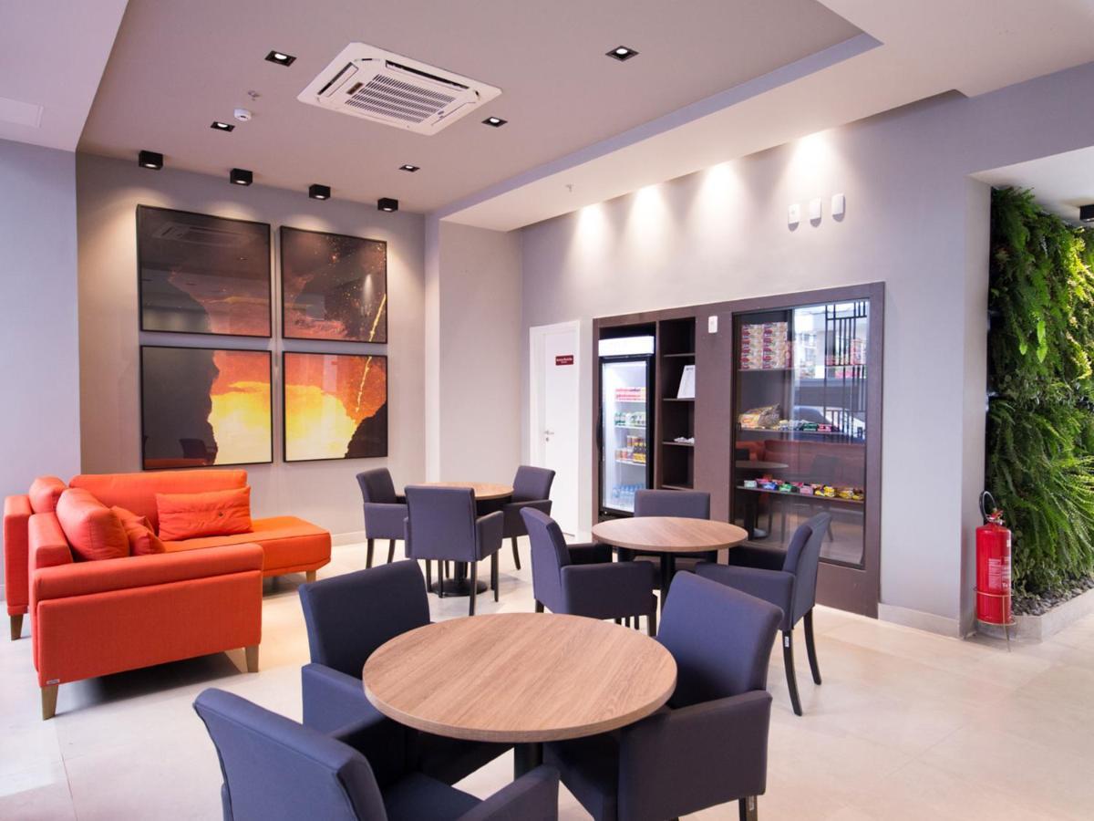 Vila Business Hotel Volta Redonda Exteriör bild