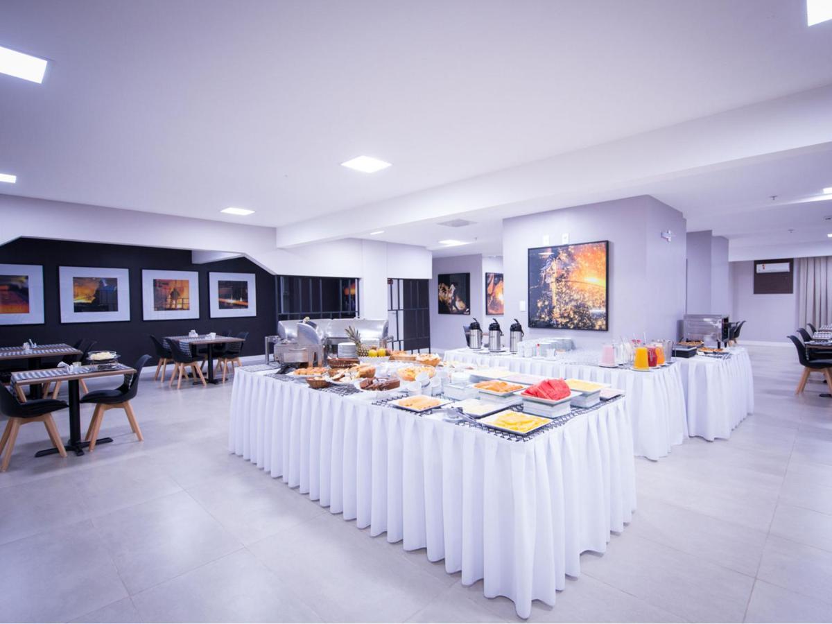 Vila Business Hotel Volta Redonda Exteriör bild